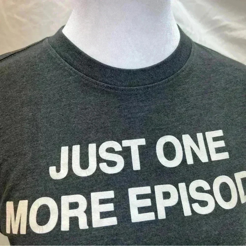 Dark grey graphic tee. - Picture 3 of 9